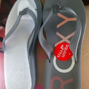 Roxy Sandals